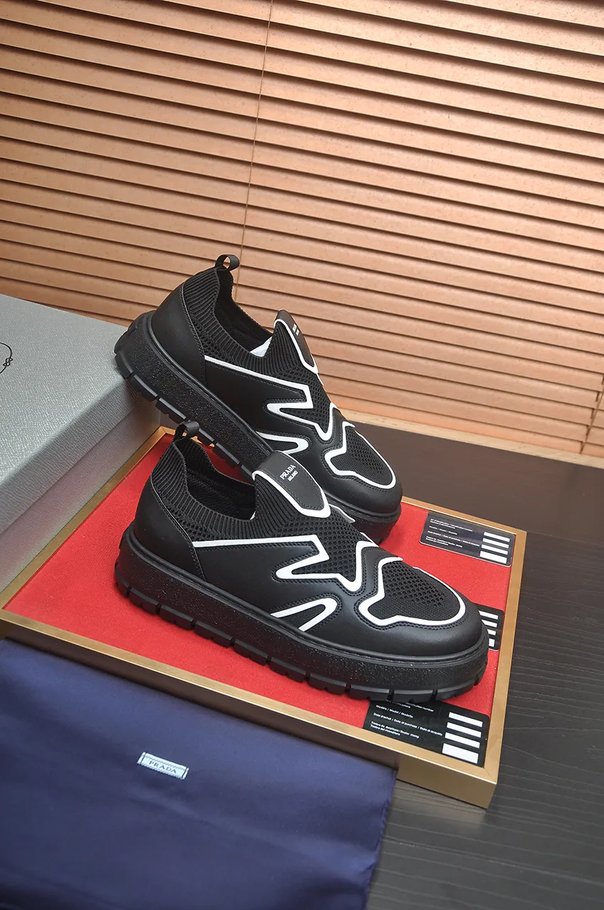 Men's shoes 💰620💶【PRADA】Top original, new season, high quality original goods, top imported calfskin with original imported glue, imported cowhide inside with original cowhide feet, original outsole! Quality guaranteed! Code 38-45 (45 customized)